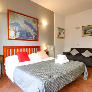 Holiday Flat In Central Location In Appartement